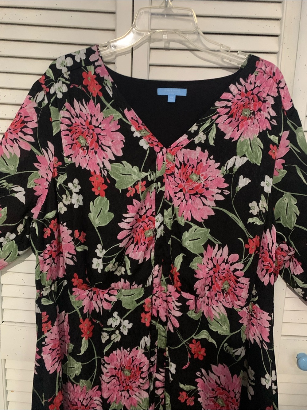 Draper James Black Dress with Pink and Green Floral Print Ruffled Hemline - Picture 2 of 9